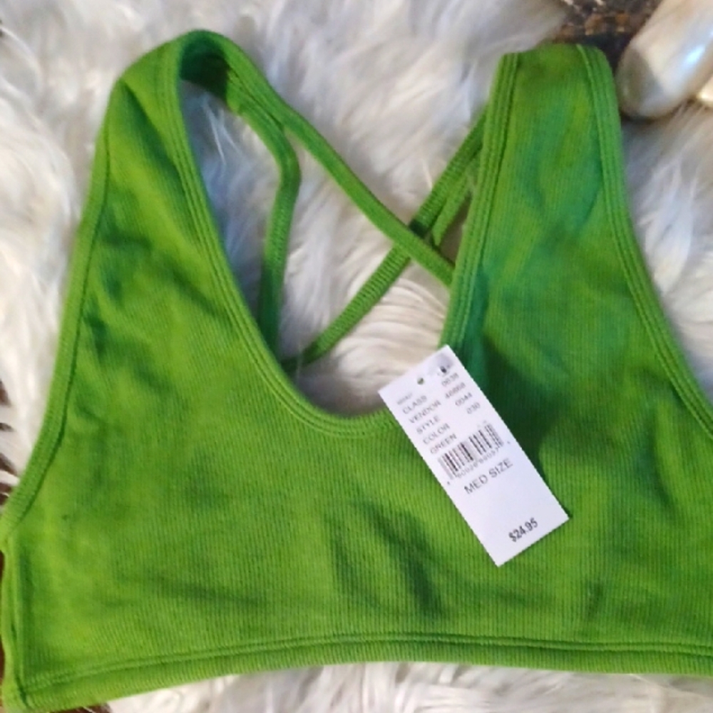Vibrant Green Ribbed Sports Bra